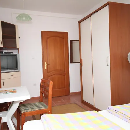 By The Sea Povljana, Pag - 3316 Appartement Povljana