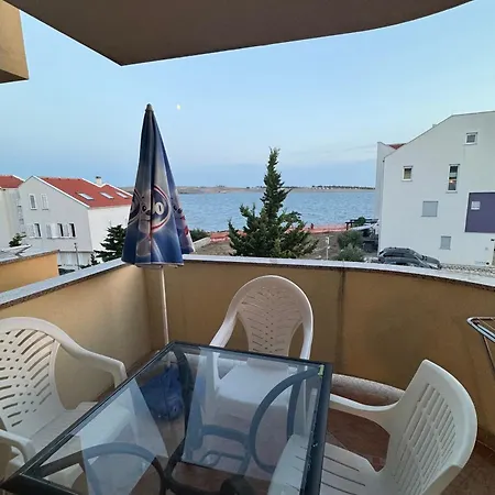 By The Sea Povljana, Pag - 3316 Appartement Povljana
