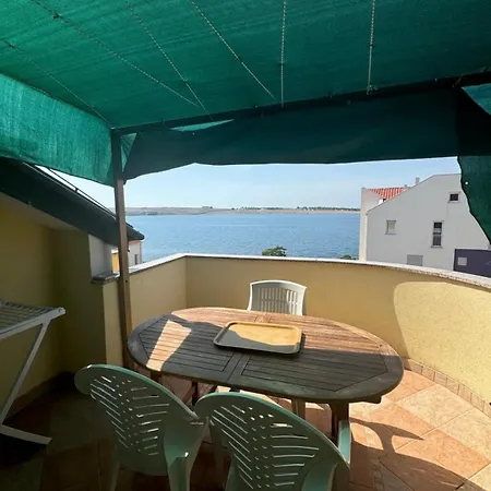 By The Sea Povljana, Pag - 3316 Appartement Povljana