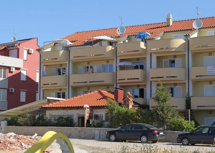 By The Sea Povljana, Pag - 3316 דירה פובליאנה