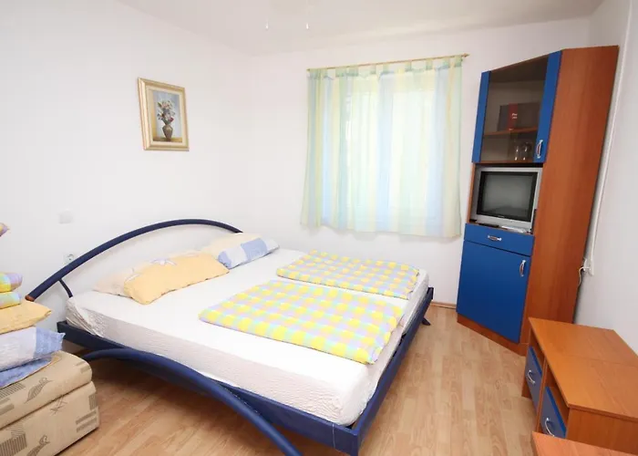 By The Sea Povljana, Pag - 3316 פובליאנה